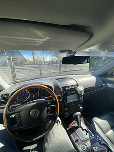 Volkswagen Touareg 3.0 155kw (11 foto / 11)