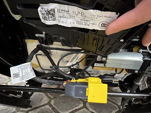 BMW G30 istmed (5 foto / 5)