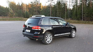VW TOUAREG (2 foto / 14)