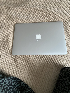 MacBook Air 2014 + laadija (koopia) (2 foto / 7)