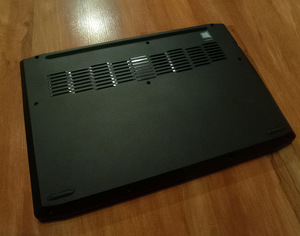 Lenovo IdeaPad Gaming 3 15ARH05 (4 foto / 6)