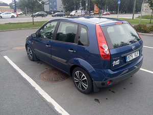 Ford Fiesta * LPG * suurepärases korras! Maks on hinna sees. (5 foto / 6)