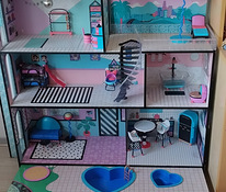 LOL dollhouse+50 dolls