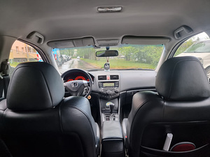 Honda Accord Tourer Type-S (6 foto / 9)