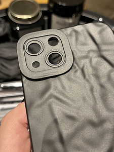 iPhone 13 black textured case Чехол (3 фото из 3)