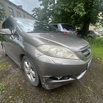 Honda fr-v