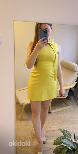 Платье жёлтое М (фото #1)