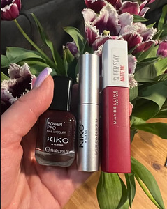 Kiko Milano komplekt (küünelakk, kulmude geel + matt huulepu