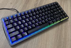 UUS NZXT Function Elite MiniTKL Mehaaniline klaviatuur (3 foto / 3)