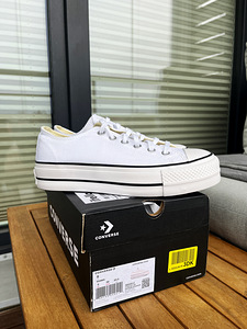 CONVERSE CHUCK TAYLOR ALL STAR LIFT (2 foto / 7)