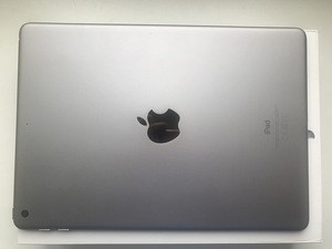 iPad 6 Wifi 32GB (2 foto / 2)