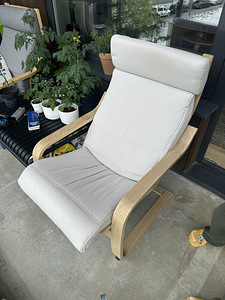 POÄNG tugitool ikea (2 foto / 4)