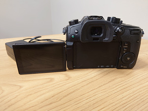 Kaamera Panasonic Lumix DC-GH5 Body (5 foto / 6)