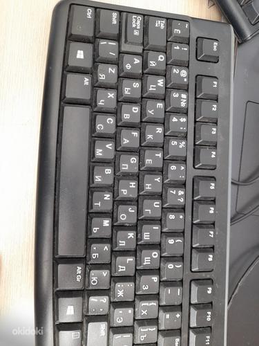 Клавеатура почти новая (фото #2)