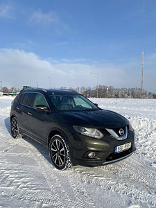 Nissan X-Trail 1.6 96kW, 2017 (4 foto / 15)