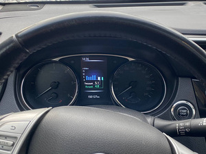 Nissan X-Trail 1.6 96kW, 2017 (7 foto / 15)