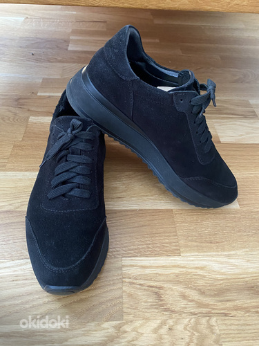 Женские замшевые чёрные кроссовки (40) (фото #3)