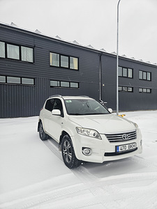 2013 Toyota RAV4 2.2 D-Cat 110 kW (4 foto / 13)