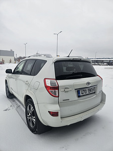 2013 Toyota RAV4 2.2 D-Cat 110 kW (7 foto / 13)