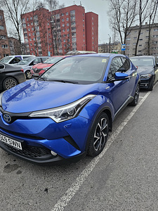 Toyota ch-r (5 foto / 7)