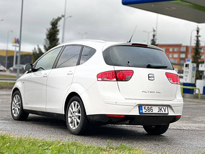 Продам Seat Altea XL (4 фото из 11)