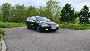 Volvo v70 2.4 (5 фото из 15)