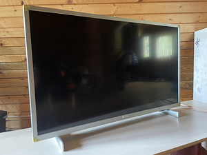 Philips 32PFS6855/12 (1 фото из 2)