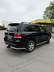 Müüa Toyota Land Cruiser 200 (2 foto / 12)