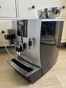 Kohvimasin Jura Xj9 (2 foto / 6)