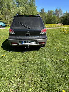 MITSUBISHI OUTLANDER (2 foto / 8)