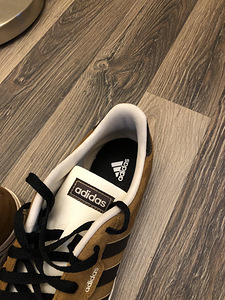 Adidas tossud 42 (1 foto / 4)