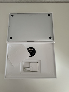 MacBook Air 2019 (8 фото из 10)