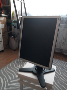 ViewSonic monitor (4 foto / 10)
