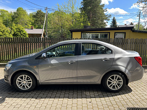 Chevrolet Aveo 1.6 85kW (6 foto / 15)