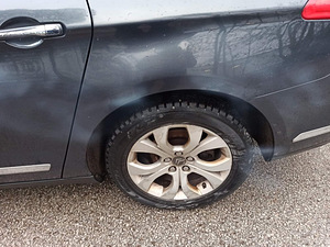 Citroen C5 exclusive (3 foto / 10)