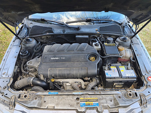 Saab 9-5 (5 foto / 9)