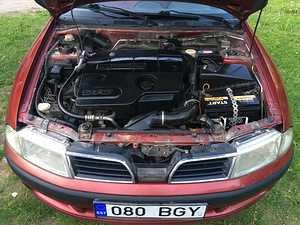 Mitsubishi Carisma Comfort (10 foto / 11)