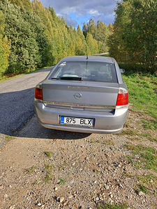 Opel Vectra 2006 (2 foto / 5)