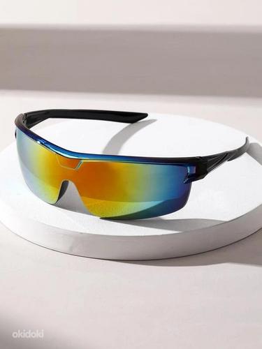 Новые модные солнцезащитные очки (фото #2)