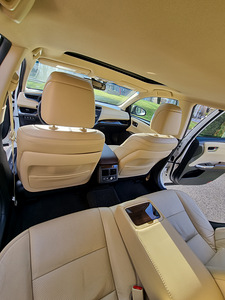 Toyota Camry Avalon Limited (3 foto / 10)