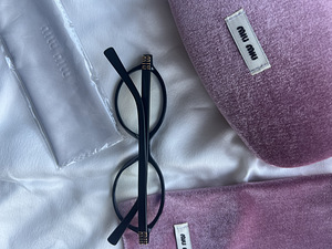 Miu Miu prillid (7 foto / 7)