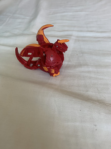 Bakugan drago (3 foto / 5)