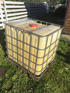 Mahuti 1000l / Mahuti 1m3 (1 foto / 2)