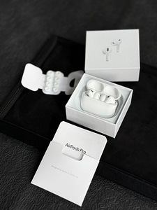 Реплика! Apple AirPods Pro 2 (USB-C) версия 2026 года (5 фото из 10)