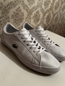 Кроссовки Lacoste (1 фото из 4)