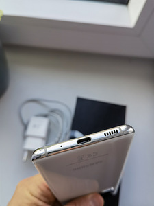 Samsung S20 (128 Gb) (4 foto / 10)