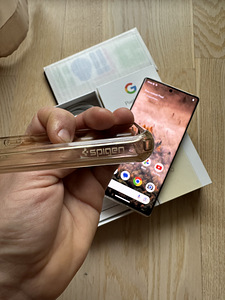 Google Pixel 6 Pro (128 Gb) (8 foto / 8)