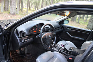 Müüa BMW 320i manuaal (14 foto / 14)