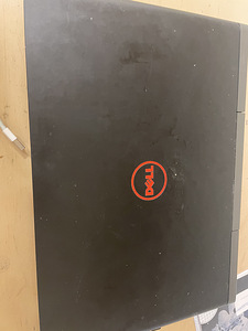 Dell inspirion 15 7000 gaming (6 foto / 6)