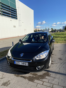 Renault Fluence 1.6i (1 фото из 15)